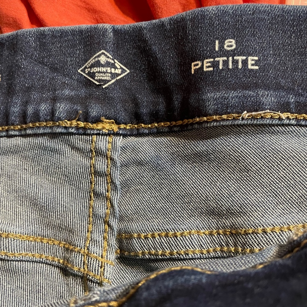 St John’s Bay jeggings, worn once